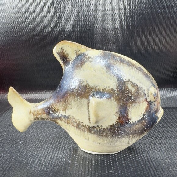 Vintage Hand Made Stoneware Pottery Piranha Fish Figurine Brown Glaze Figure VTG - Picture 1 of 12